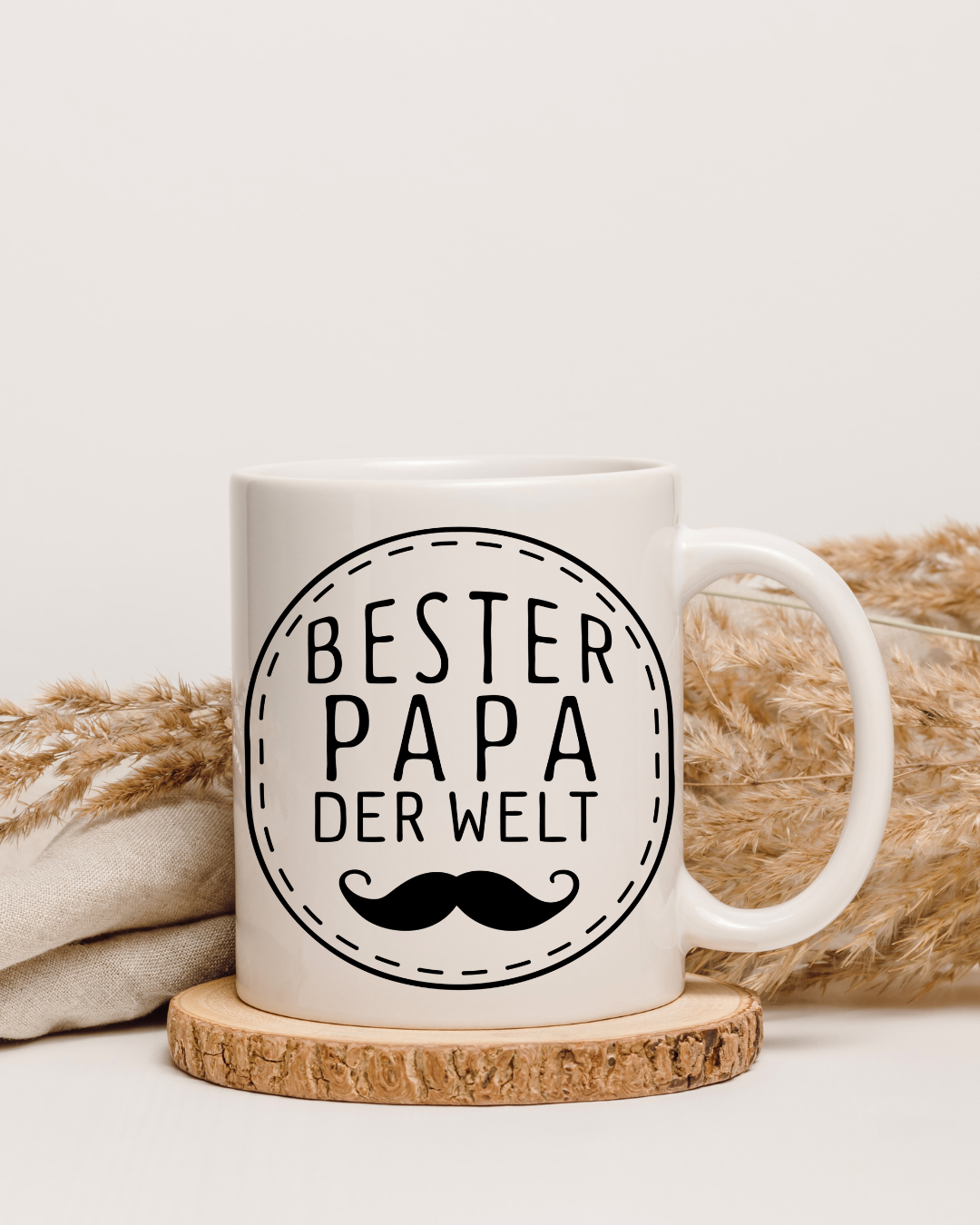 Tasse „Bester Papa der Welt“ – Stylisches Bart-Motiv (Schnauzer) – Beidseitig bedruckte Keramiktasse (330 ml)