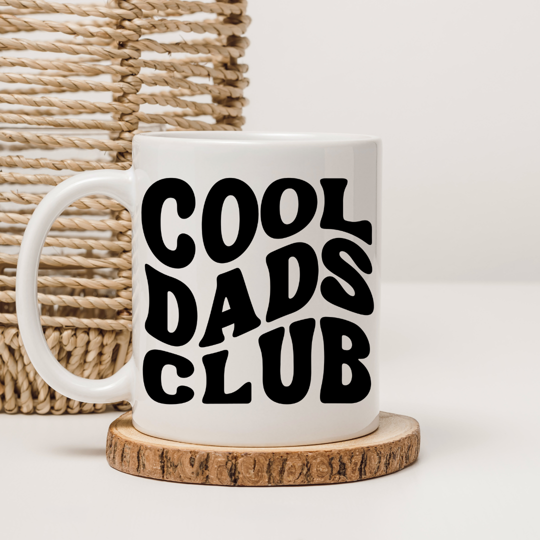 Tasse "Cool Dad Club" – Beidseitig bedruckte Keramiktasse (330 ml) – Stilvolles Geschenk für coole Väter