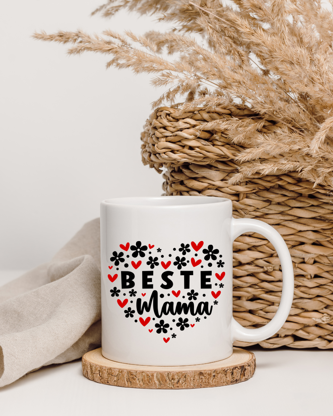 Tasse Beste Mama mit Herzen – beidseitig bedruckt, Geschenk zum Muttertag & Geburtstag“