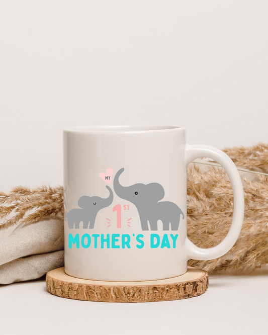 Tasse "My First Mother's Day" – Beidseitig bedruckte Keramiktasse (330 ml) – Geschenk zum ersten Muttertag