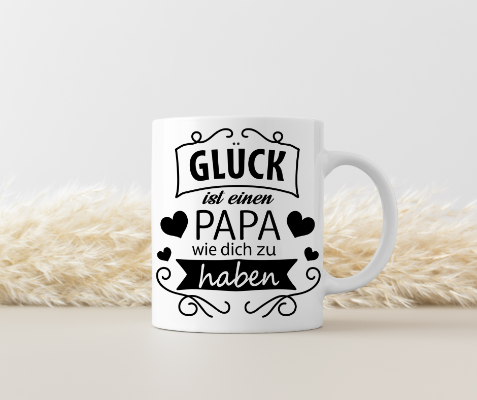 Tasse „Glück ist, einen Papa wie dich zu haben“ – Beidseitig bedruckte Keramiktasse (330 ml)