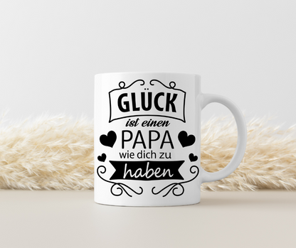 Tasse „Glück ist, einen Papa wie dich zu haben“ – Beidseitig bedruckte Keramiktasse (330 ml)